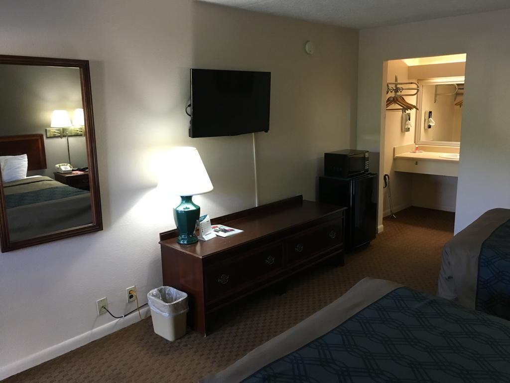 Lodge Econo